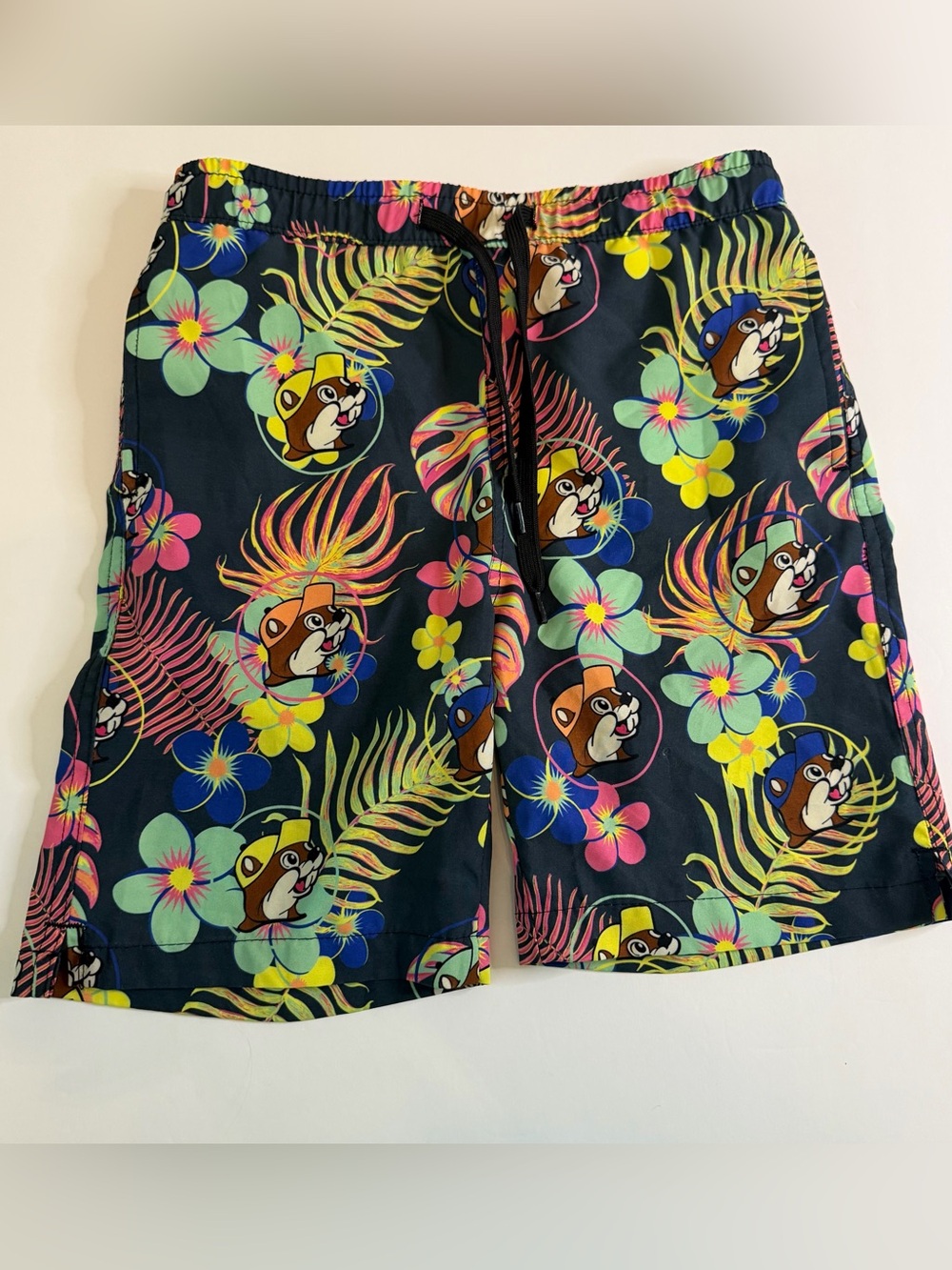 Buc-ee's Tropical Floral Beaver Swim Trunks Shorts Vacation Beach Youth Small